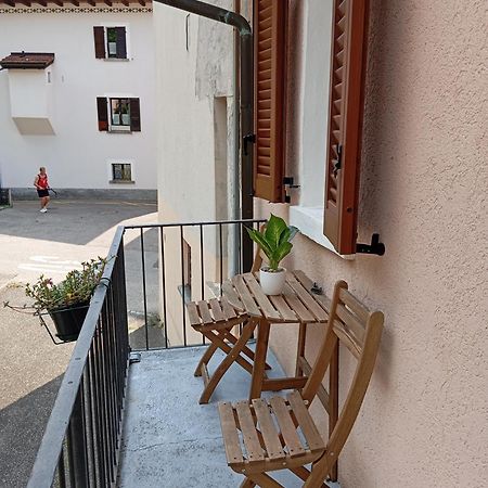 Minicasa Villa Белинцона Екстериор снимка